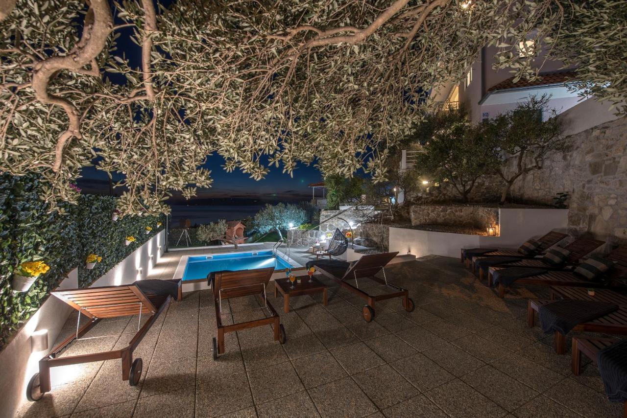 Villa Petra Apartment With Private Pool Makarska Ngoại thất bức ảnh