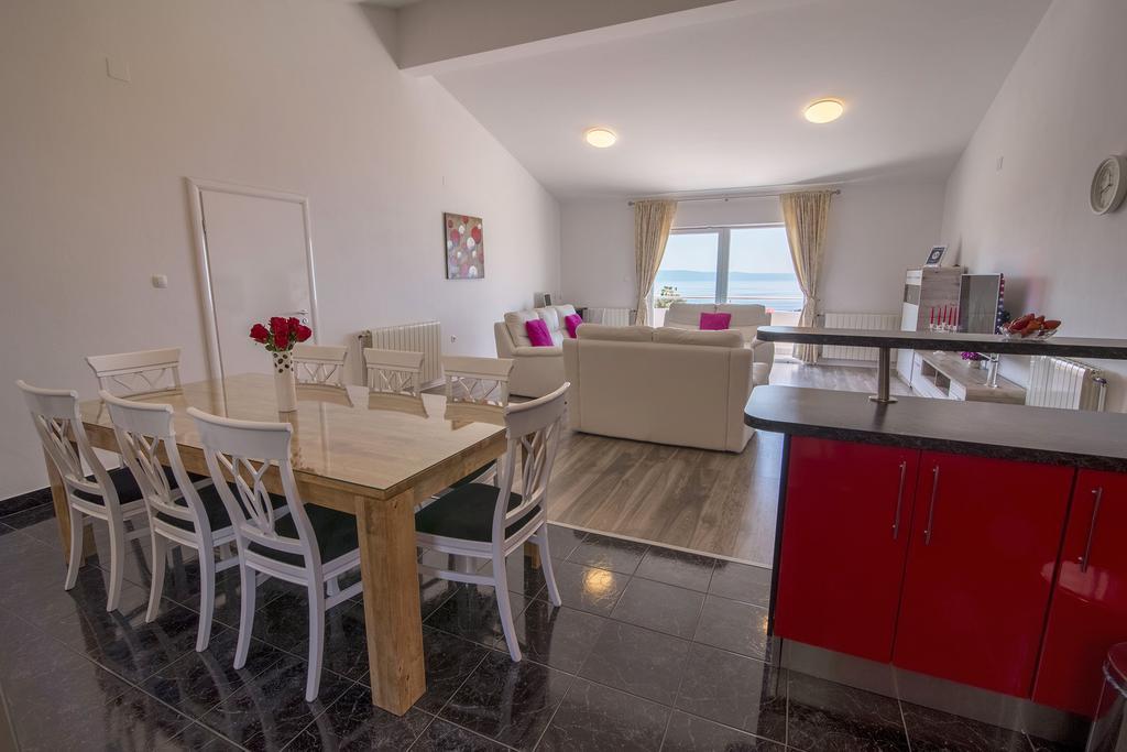 Villa Petra Apartment With Private Pool Makarska Ngoại thất bức ảnh