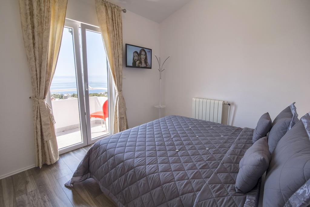 Villa Petra Apartment With Private Pool Makarska Ngoại thất bức ảnh